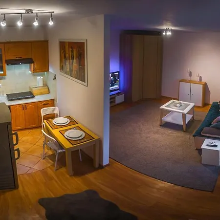 Komfortowy Apartament Belweder Apartment